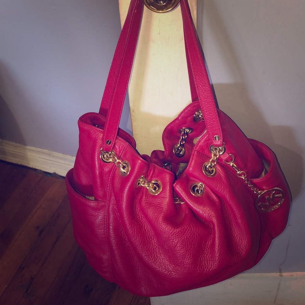 Micheal Kors Purse